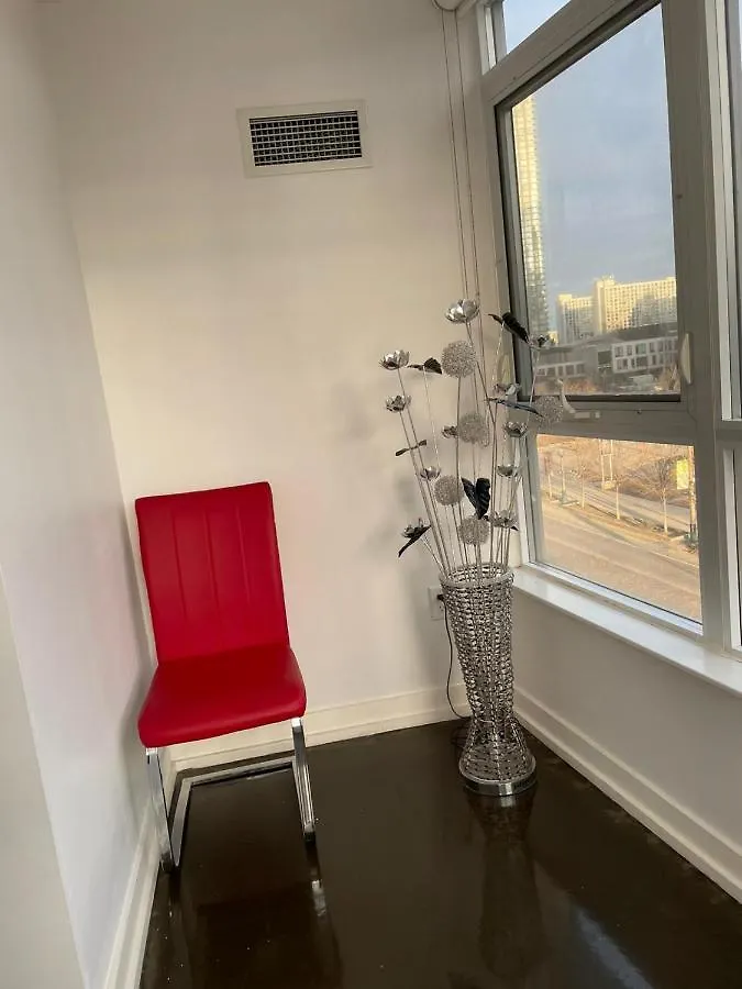 Apartment Toronto Downtown Luxurious Stylish 3 Bedroom 3 Bath 2 Balconies Near Rogers Centre Lakeview Condo Kanada